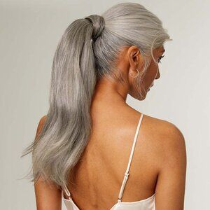 Luxy 16" Light Gray Ponytail Extension (100g)